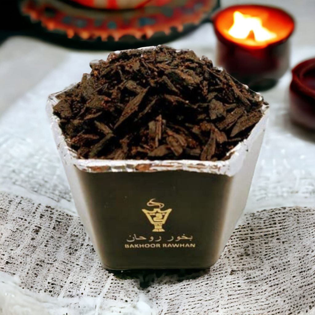 ALNAQI Bakhoor Rawhan-50gms| Perfect for Pooja and Relaxation| Made in India | rich sandalwood, Natural Wood Chips for Home & Office, Fresh & Soothing Fragrance |