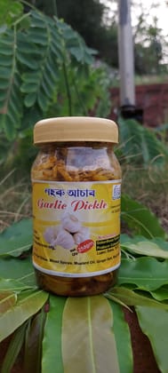 Garlic Pickle