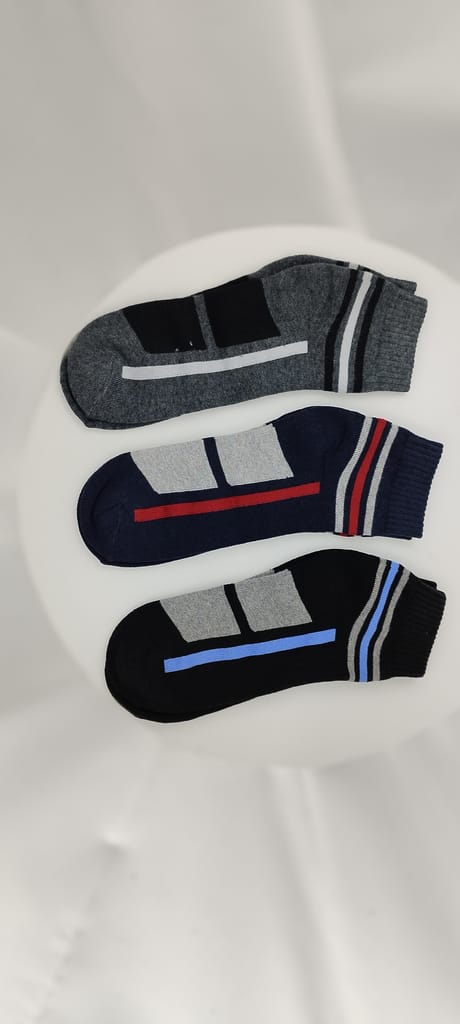 "PUMPA Leo Cotton Sock Bouncer: Energize Your Every Step"