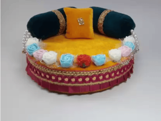R D Handicraft Thakur ji Singhasan, Laddu Gopal ji Singhasan, Bal Gopal ji Singhasan Usable 4 to 7 no Laddu Gopal ji Silk All Purpose Chowki  (Yellow, Pack of 1)