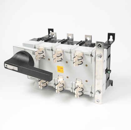 Siemens 3KL83215UA00- 250A TPN MOTOR PROTECTION SDF 690VAC 50Hz OPEN EXEC. FOR DIN TYPE HRC