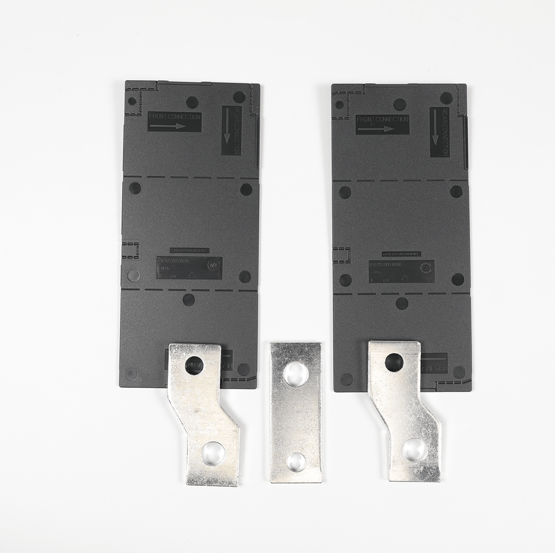 Siemens 3VA92530QC50 SPREADER LINKS- BROADENED 3 PCS FOR 3P- 3VA12 250A