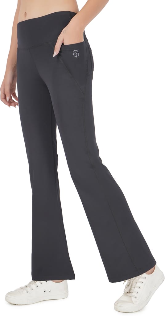 BlueFicus Women's Heavy Lycra Regular Fit Double Pocket Track Pant (Black) - Track Pants | Buy online on ZillyBuy