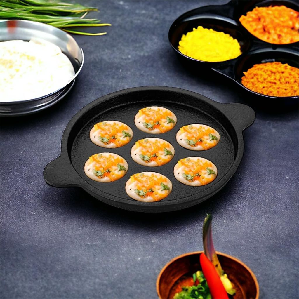 PREETCOOKWARE Cast Iron Paniyaram Appam Pan, Paniyarakkal, Appe ponganalu Pan Chatti Paddu Maker Cast Iron 7 Cavity Induction Base Without Lid