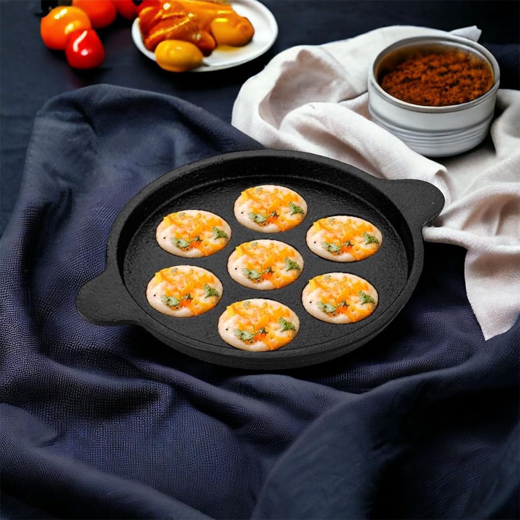 PREETCOOKWARE Cast Iron Paniyaram Appam Pan, Paniyarakkal, Appe ponganalu Pan Chatti Paddu Maker Cast Iron 7 Cavity Induction Base Without Lid
