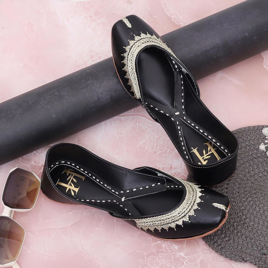 HEER Black Zari Women's Jutti, Mojari Traditional Punjabi Jutti, Ethnic Handmade Leather Punjabi Jutti, Embroidered Rajasthani Jaipuri Wedding Bridal Jutti