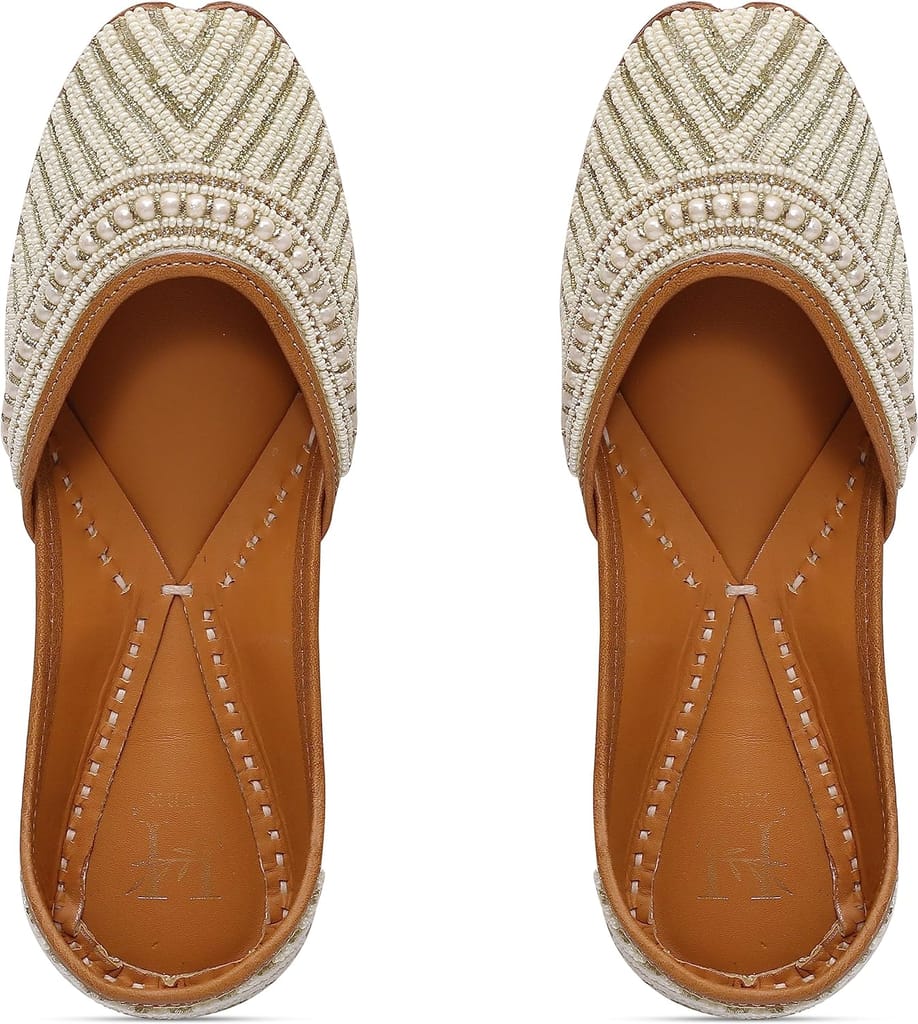 HEER Women's Punjabi Juttis | Soft Leather Mojari for Ladies | Bridal Stylish Casual Bellies for Girls