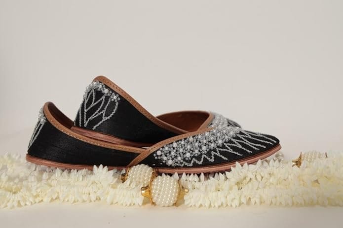 HEER Firdaus Women's Mojari Embroidered Canvas Slip on Bellies |Traditional Casual Ethnic Foot Wear