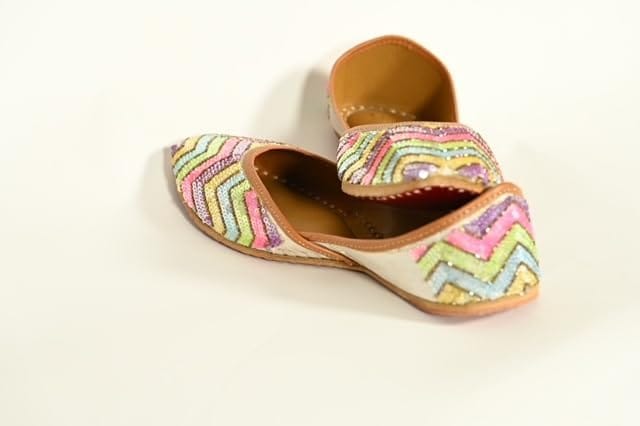 HEER Traditional Wedding Punjabi Jutti for Women's/Girls