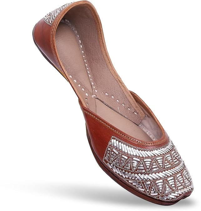 HEER Women's Traditional Embroidered Rajasthani Juti | Handmade Latest Stylish Mojari Punjabi Jutti Silver Tri