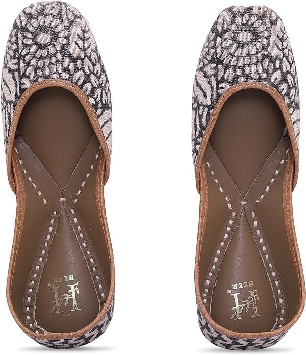 HEER Women's Jutti, Mojari Traditional Punjabi Jutti, Leather Rajasthani Jaipuri Bridal Jutti Black White