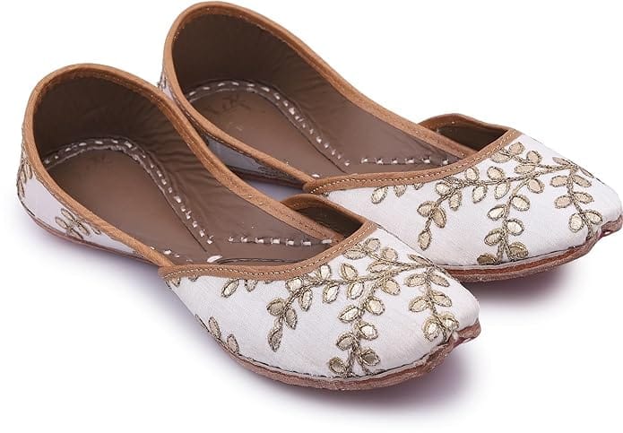 HEER Women's Handmade Ethnic Traditional Jutti Embroidered Jaipuri Bridal Jutti Wed Bell