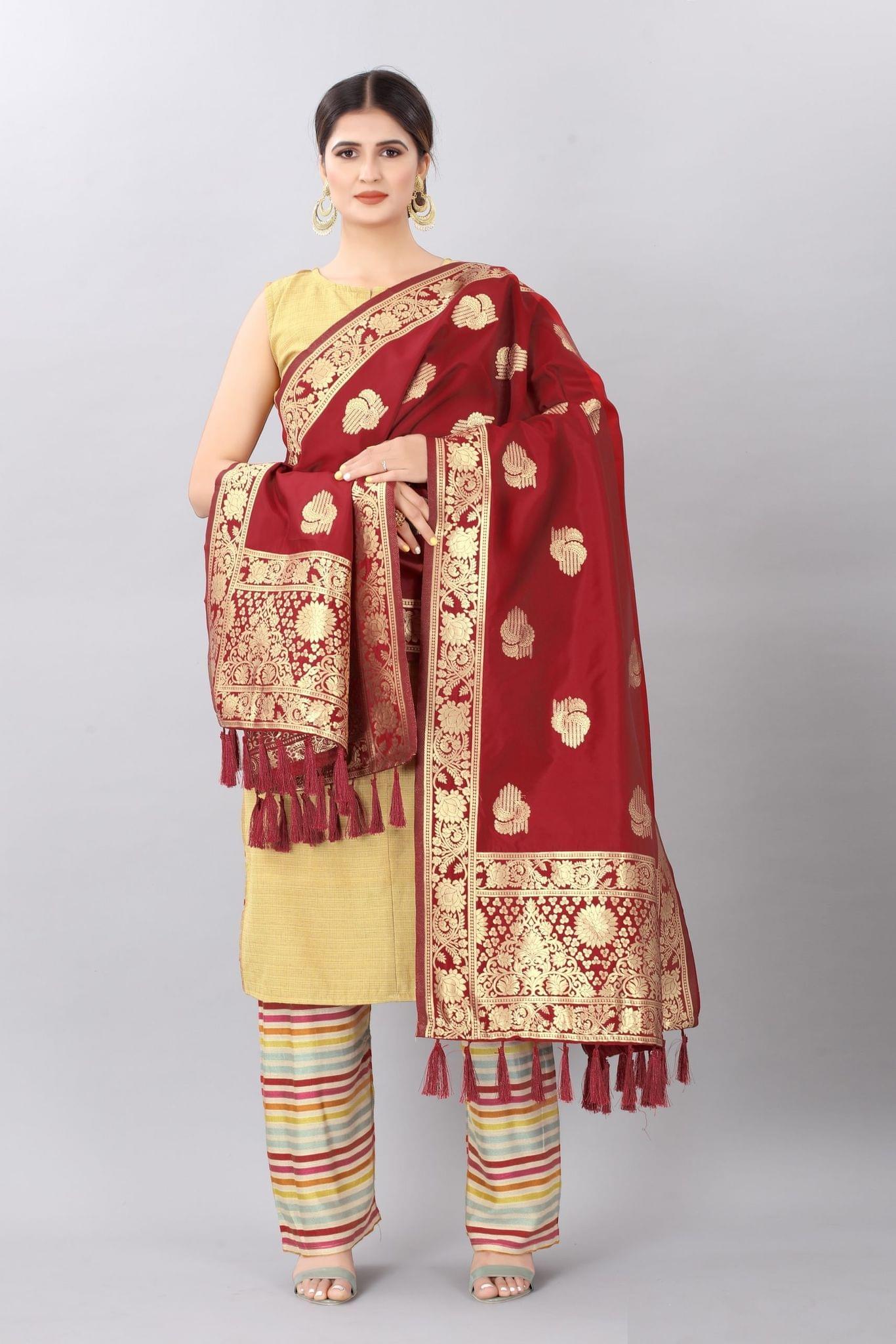 Women Red &amp; Gold Coloured Jacquared Banarasi Dupatta