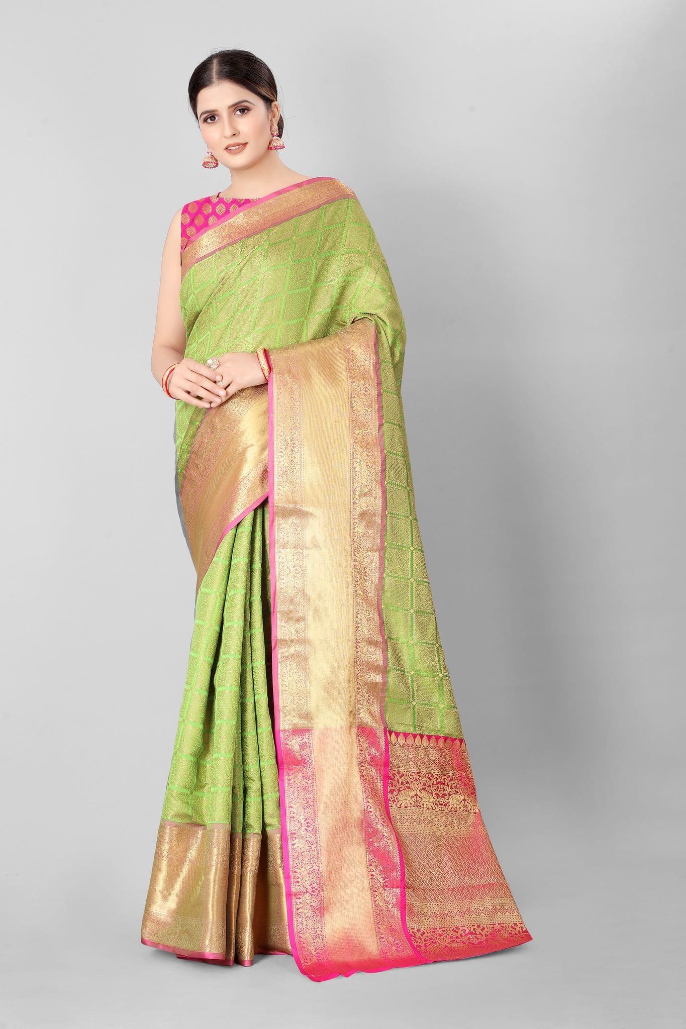 Women Heavy Border Checks Weaving Work Saree With Rich Pallu
