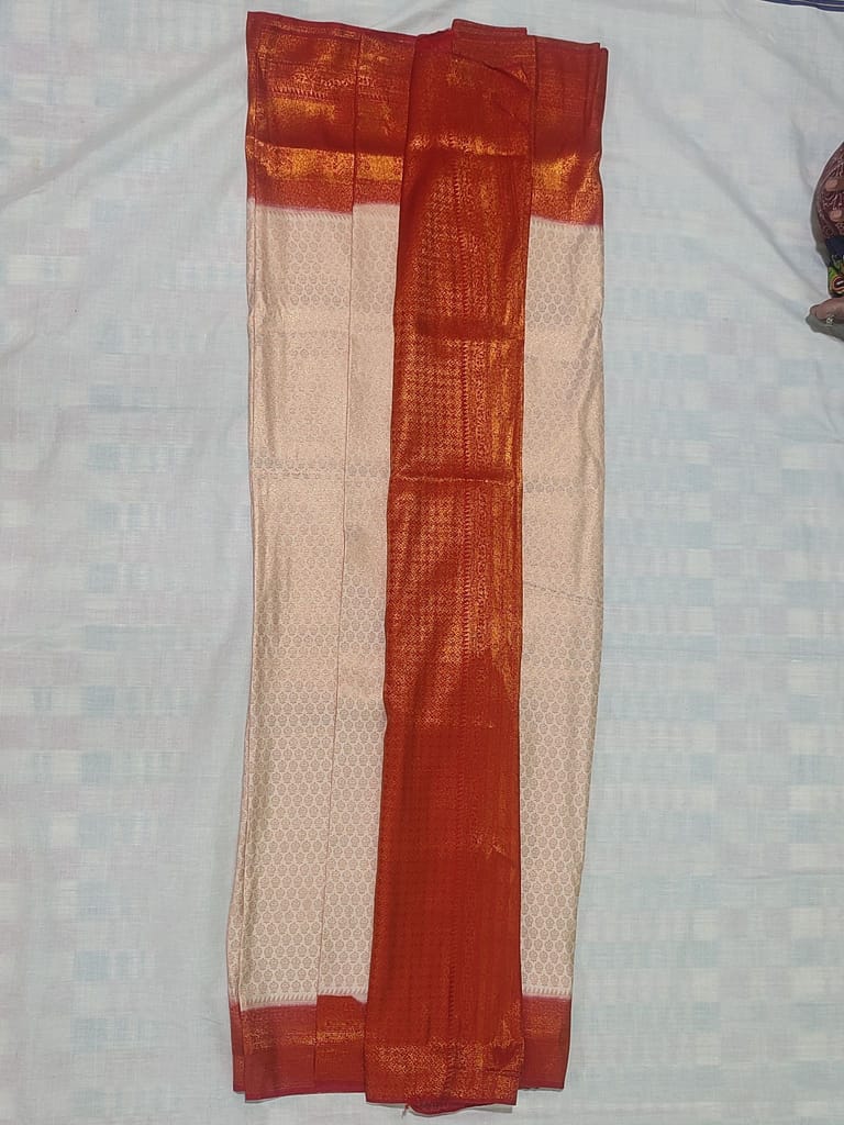 Kuberan silk saree - Sarees | Buy online on ZillyBuy