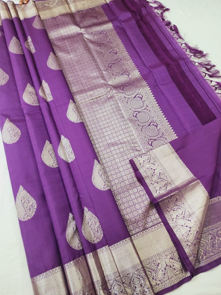 Kanchipuram handloom pure silk saree - Sarees | Buy online on ZillyBuy