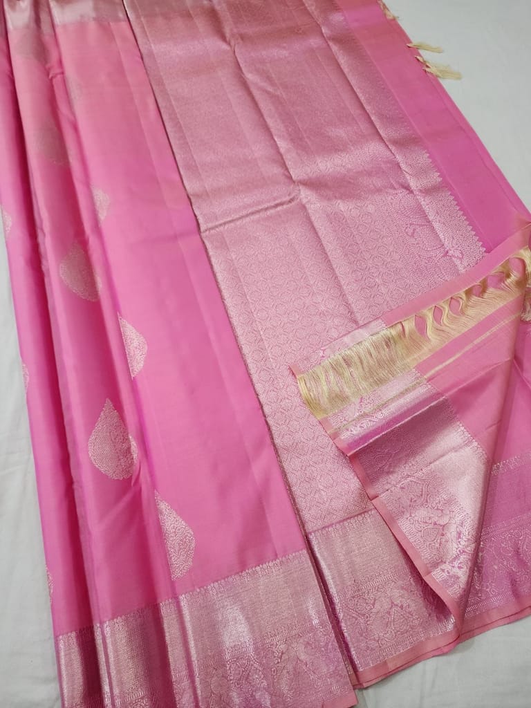 Kanchipuram handloom pure silk saree - Sarees | Buy online on ZillyBuy