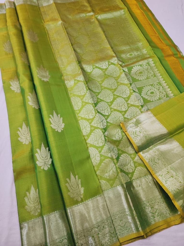 Kanchipuram handloom pure silk saree - Sarees | Buy online on ZillyBuy