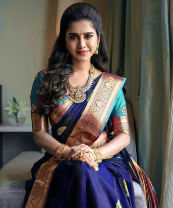 Green Zari Work Silk Saree With Blouse Piece