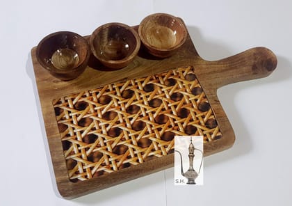 Sara Home Mango Wood Serving Chipdip/Dosa/Chees/Snacks Tray Printed Enamel Serving Platter with Handle Appetizer Plate Serving Platter With 3 Bowls