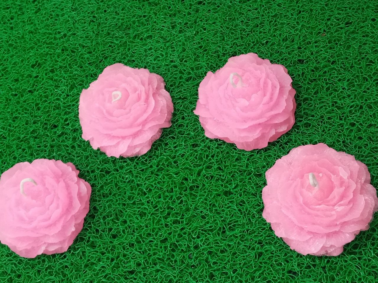 4 pc Pink Floating Rose Candle