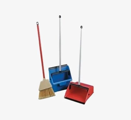 Dust pan simply with cover and broom 0109 Dust pan simply with cover and broom 0109