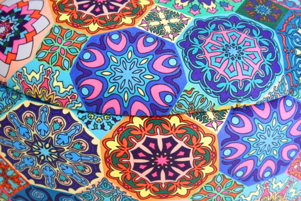 ShadowKart Ottoman Pouffes Sitting Mudda Puffy Stool for Living Room Dressing Table Pouf Round Footstool for Home Decor, Printed,18x18x32 Inch