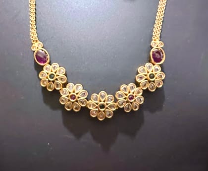 Glamvila Flower Design Matte Polish Jewellery