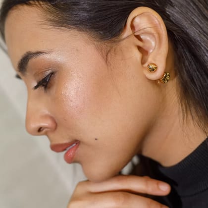 Metallic Golden Rose Stud Earrings Metallic Golden Rose Stud Earrings