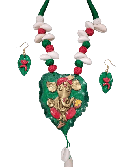 Green red combined ganesha necklace set - Jewellery Sets | Buy online on ZillyBuy