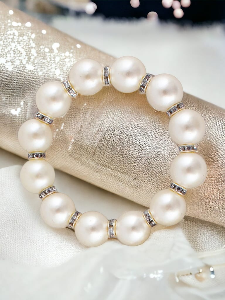 LUCKY JEWELLERY Fashion Jewelry for Women & Girls Pearl Necklace Set | Pearl Necklace With Bracelet And Earrings| Birthday Gift Women Anniversary Gift for Wife Valentine Gift for Girls (240-CHSM-1290)