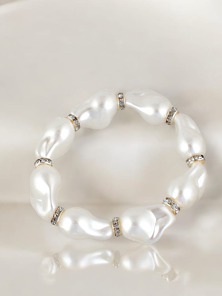 LUCKY JEWELLERY Fashion Jewelry for Women & Girls Pearl Necklace Set | Pearl Necklace With Bracelet And Earrings| Birthday Gift Women Anniversary Gift for Wife Valentine Gift for Girls (240-CHSM-1292)