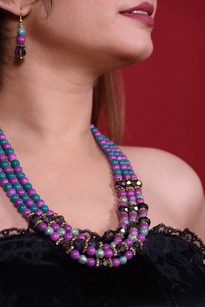 Glass Bead Necklace - Jewellery Sets | Buy online on ZillyBuy