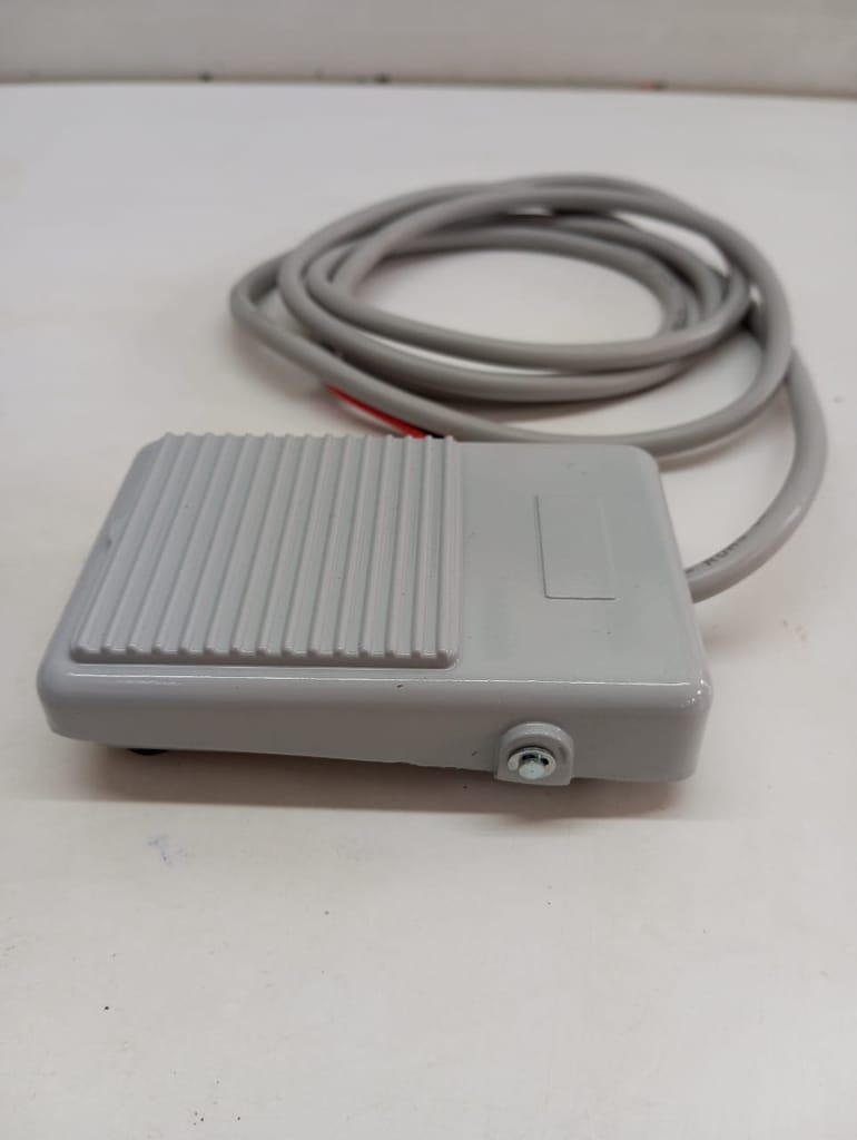 BRISK brand Foot Switch, BFS-01/A/C2.2, 10A/250VAC