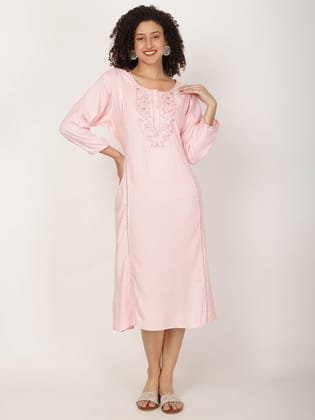 Ethnic Motifs Embroidered Straight Kurta Ethnic Motifs Embroidered Straight Kurta