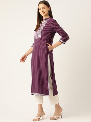 Women Geometric Yoke Design Kurta Women Geometric Yoke Design Kurta