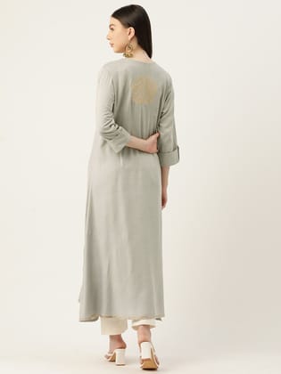 Floral Embroidered Zari Kurta