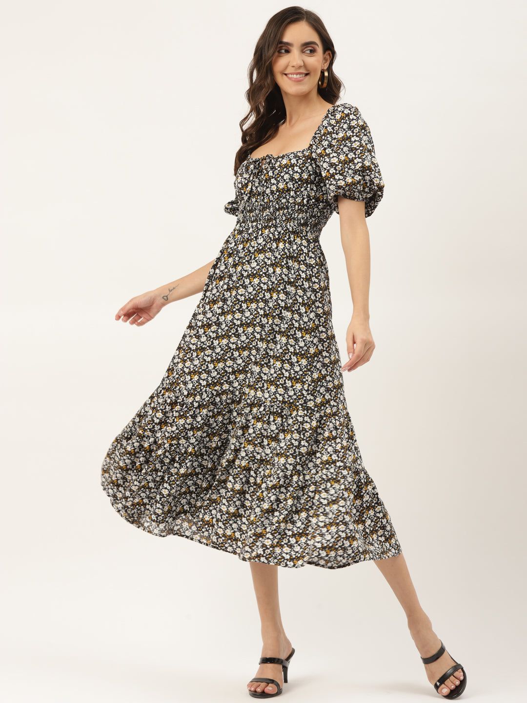 Black & White Ditsy Floral Floral Puff Sleeves Midi Dress