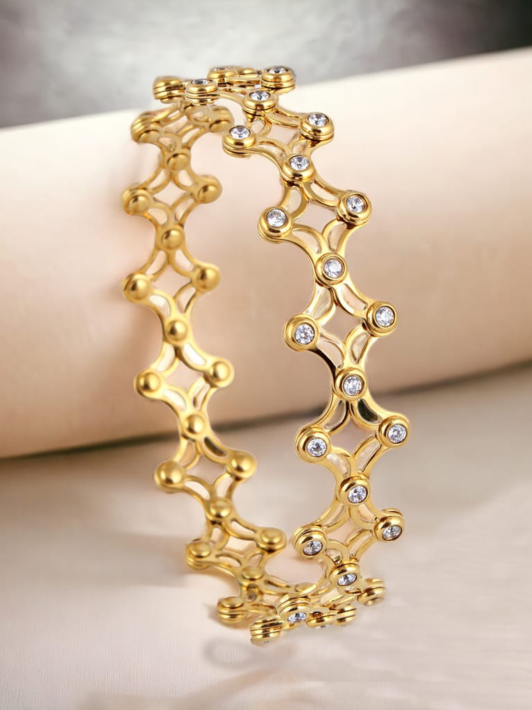 LUCKY JEWELLERY Fashion Latest Stylish Supple Bracelet Cum Ring| Bracelet Convertible into Ring Gifts for Women and Girls | Birthday Gift for Girls & Women Anniversary Gift for Wife (1400-CHB2G-1130)