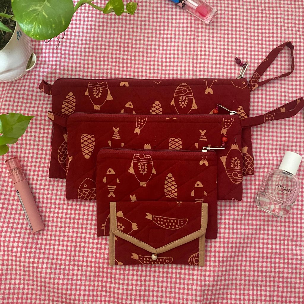 Quilted Cloth Utility Pouches Set of 4 - Handbags | Buy online on ZillyBuy