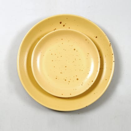 OONA FCLL HANDMADE CERAMIC DINNER PLATE YELLOW P 1016