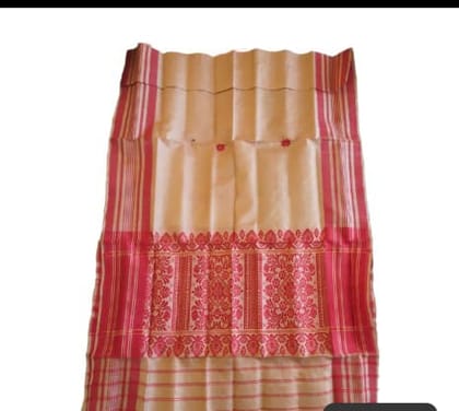 Traditional Toss Muga Gamusa