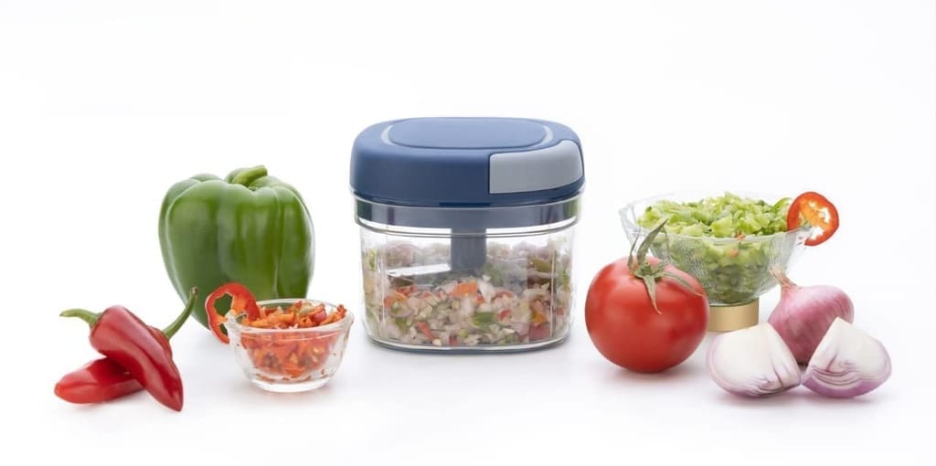 NEWWAY 450ml Pull Cord Vegetable Chopper – Mini Manual Food Cutter with 3 Stainless Steel Blades for Onion, Garlic, Fruits, Dry Fruits & More | BPA Free & Compact