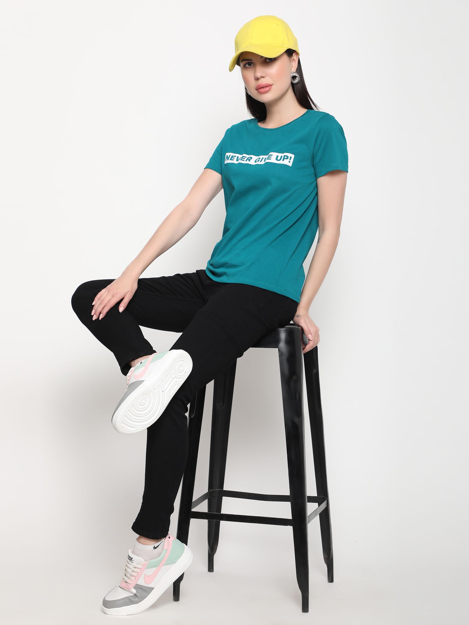 OUTFLITS Ladies Solid Tshirts