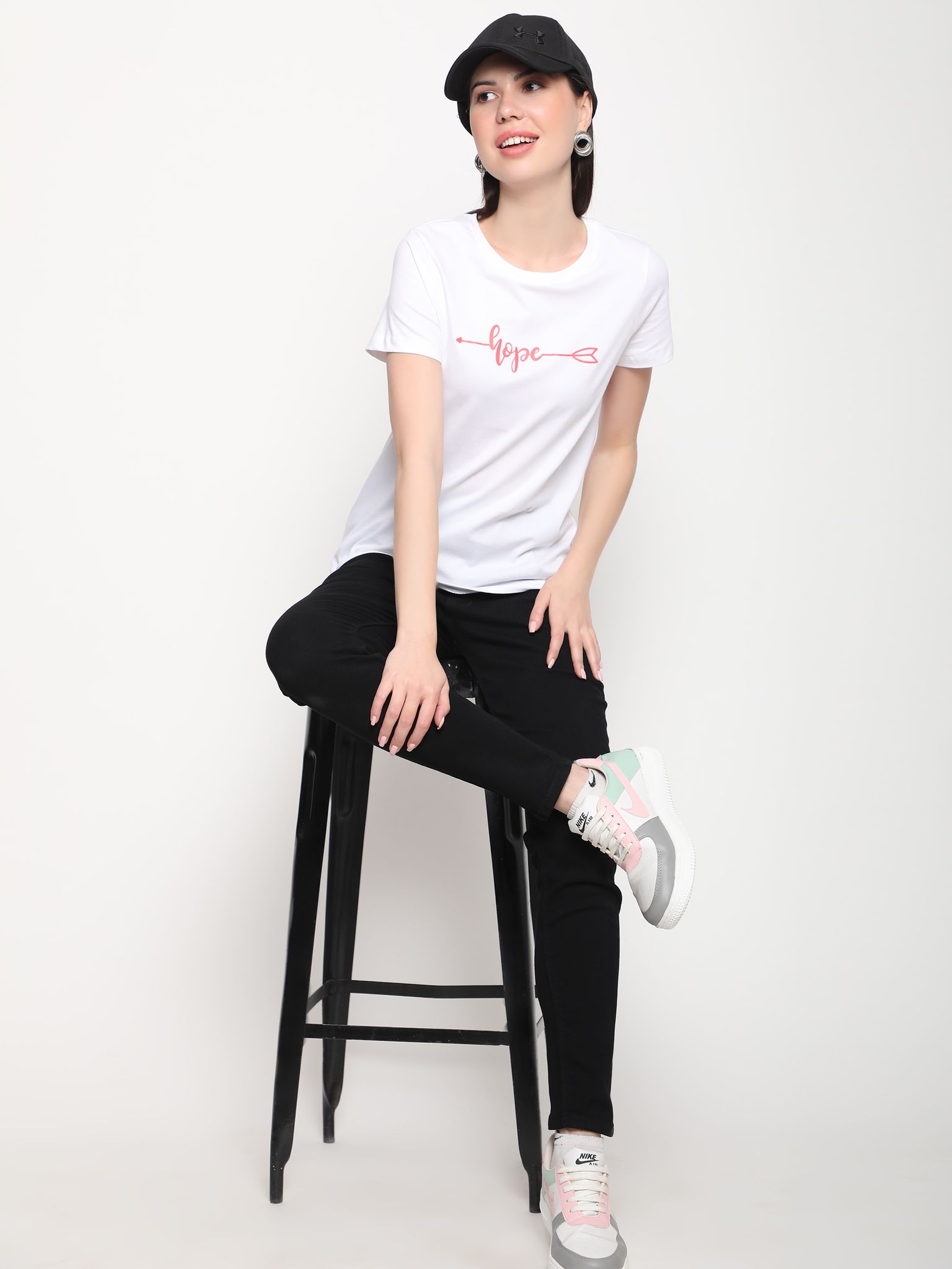 OUTFLITS Ladies Solid Tshirts