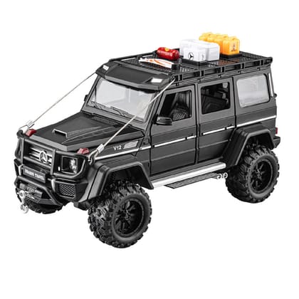 KTRS ENTERPRISE 1:24 Alloy Metal Pull Back Die-cast Car Model Car Pull Back car Super car with Openable Doors with Sound and Light Doors & Light Music Boys Toys for Kids (Mercades-Banz G550-4X4)