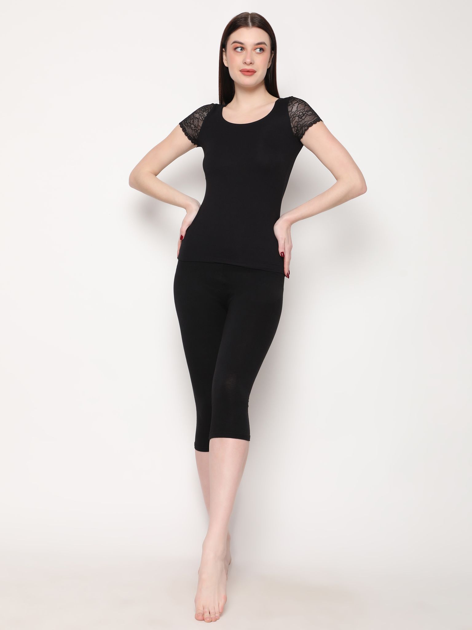 OUTFLITS Ladies Cuff Sleeve Lace Tshirt