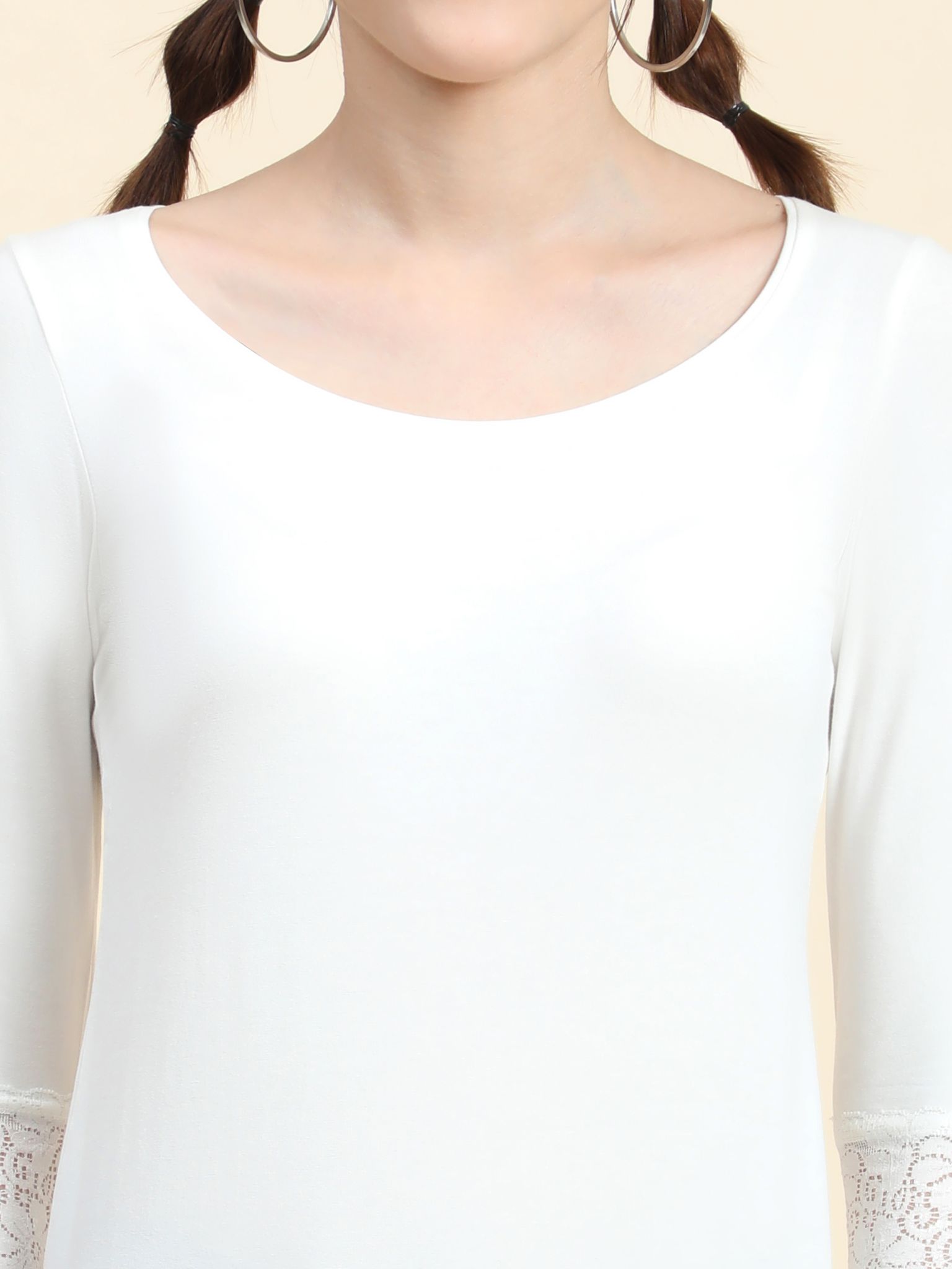 Outflits Ladies 3/4th Sleeve Lace Tshirt