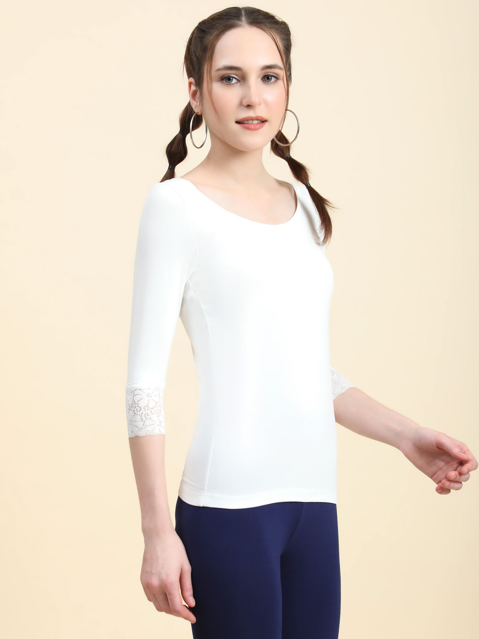 Outflits Ladies 3/4th Sleeve Lace Tshirt
