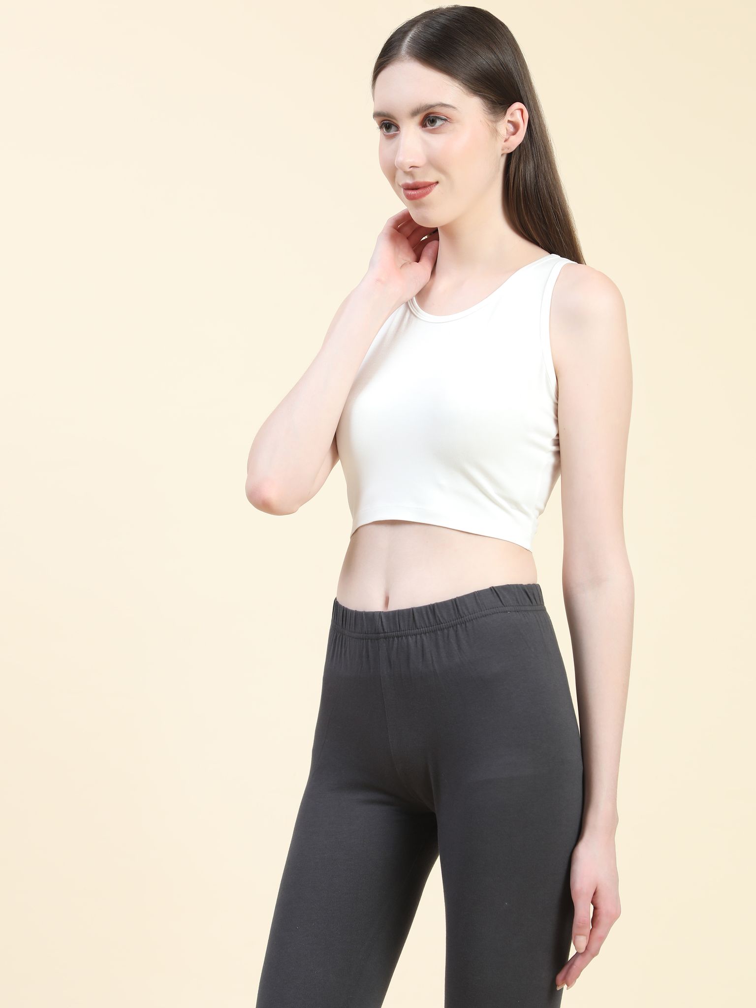 OUTFLITS Ladies Sleeveless Crop Top
